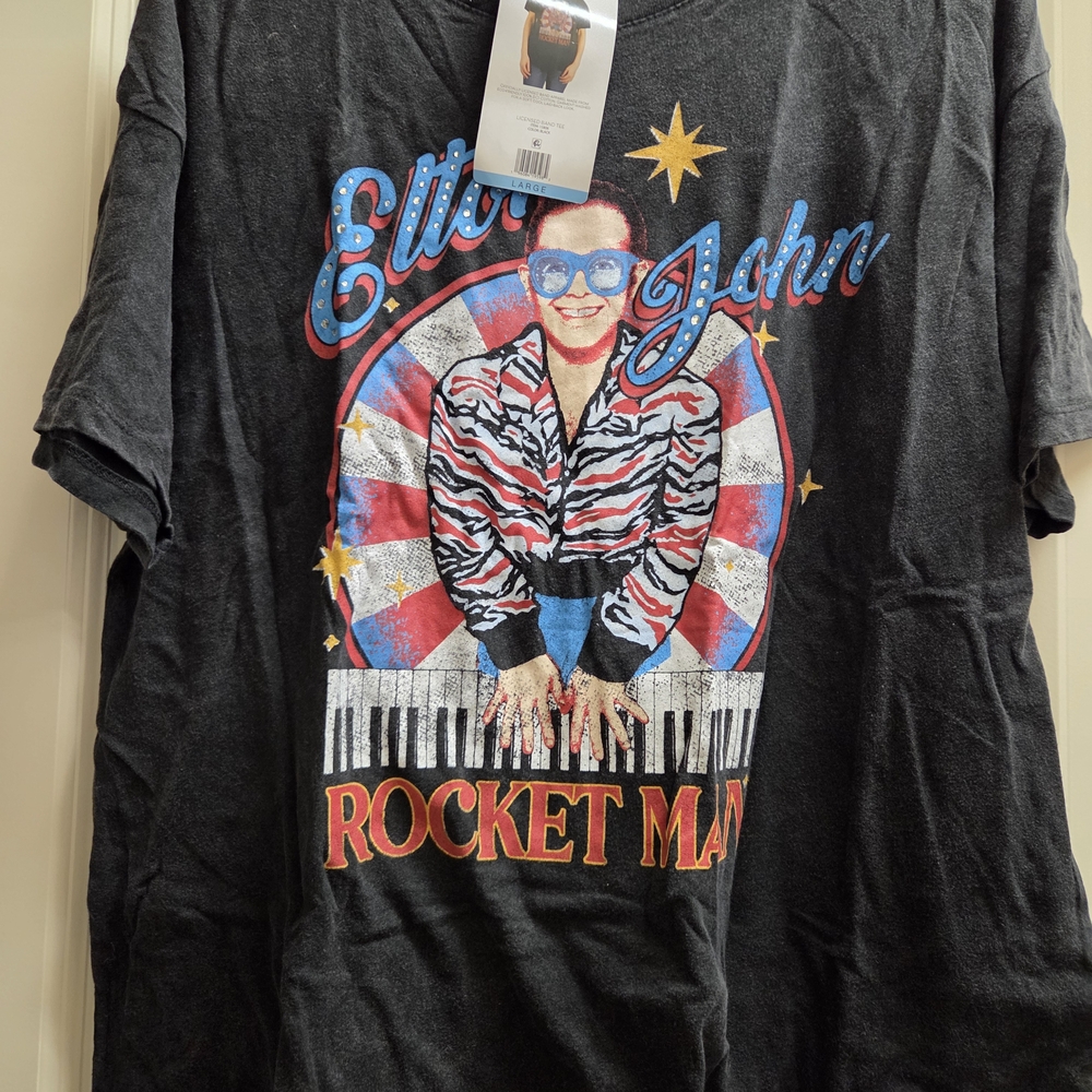 🍍Elton John Graphic Tshirt